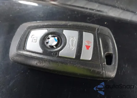 2017 BMW X3 xDrive28I z USA, uszkodzony, nr VIN 5UXWX9C50H0D96154